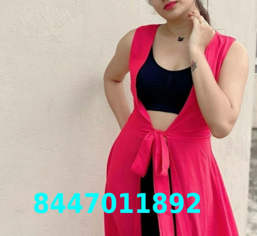 peeragarhi-delhi-escorts-service-call-girls-8447011892-low-rate-big-0