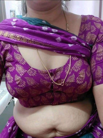 chennai-vip-genuine-tamil-speaking-hot-bhabhi-video-call-sex-full-nude-full-open-dress-whatsapp-big-0